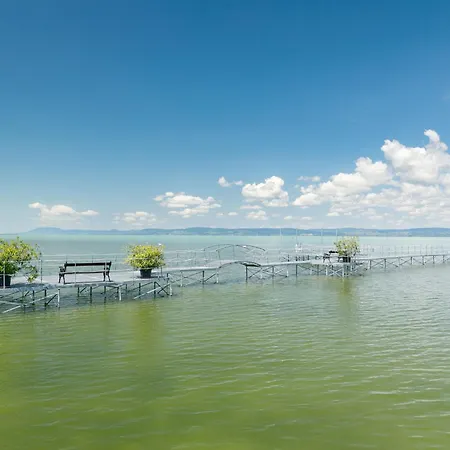 Miralago By Interhome Διαμέρισμα Balatonoszod
