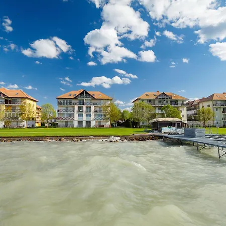 Miralago By Interhome *