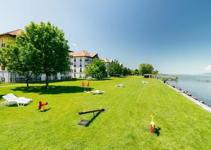 Miralago By Interhome